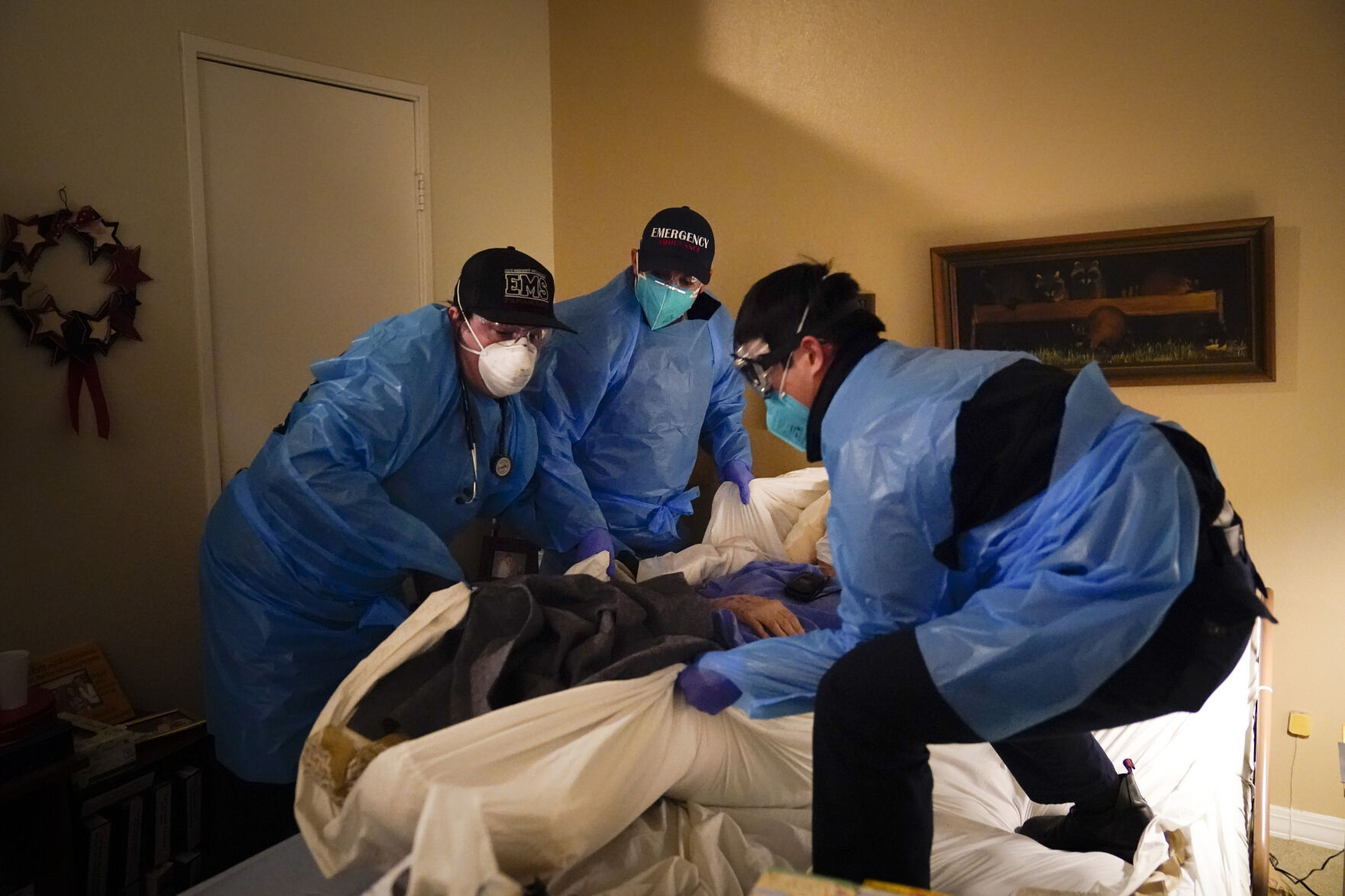 Virus Outbreak Half Million Dead Photo Gallery
